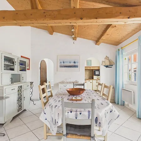 Maison Pour 6, Proche Et Marais L'Épine