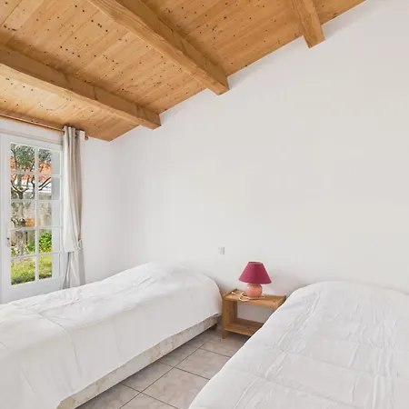 Maison Pour 6, Proche Et Marais * L'Épine